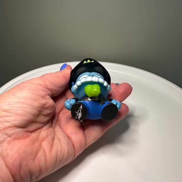 Kidrobot Dunny Figurine - Picture 3 of 4